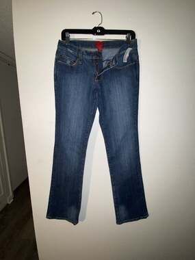 XXI Forever 21 Women's Mid-Rise Bootcut Jeans with Embroidered Back Pockets